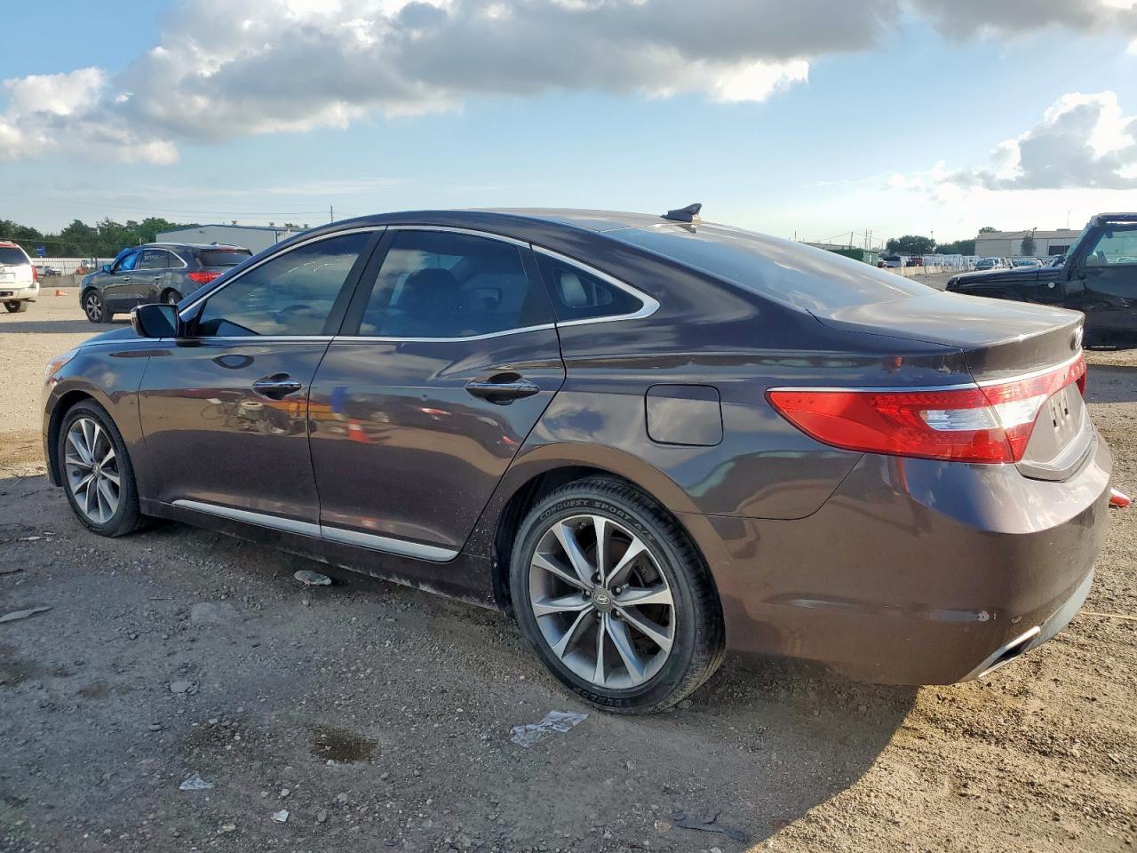 2016 HYUNDAI Azera