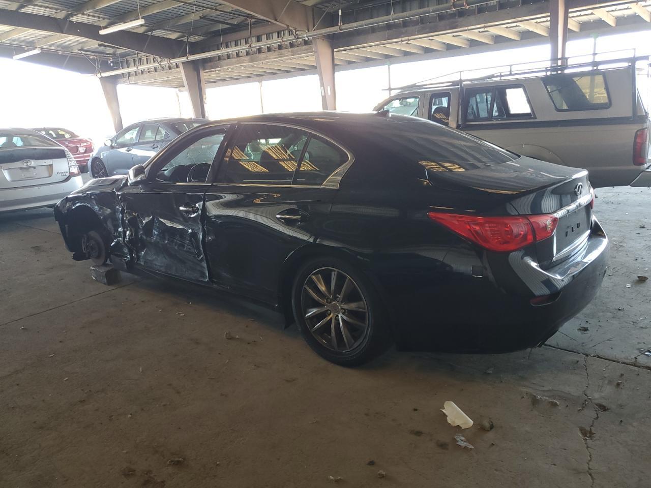 2016 INFINITI Q50