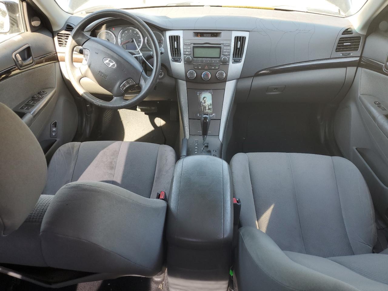 2009 HYUNDAI SONATA