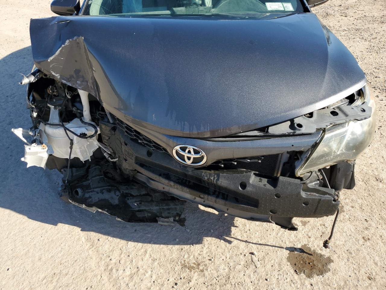 2012 TOYOTA CAMRY