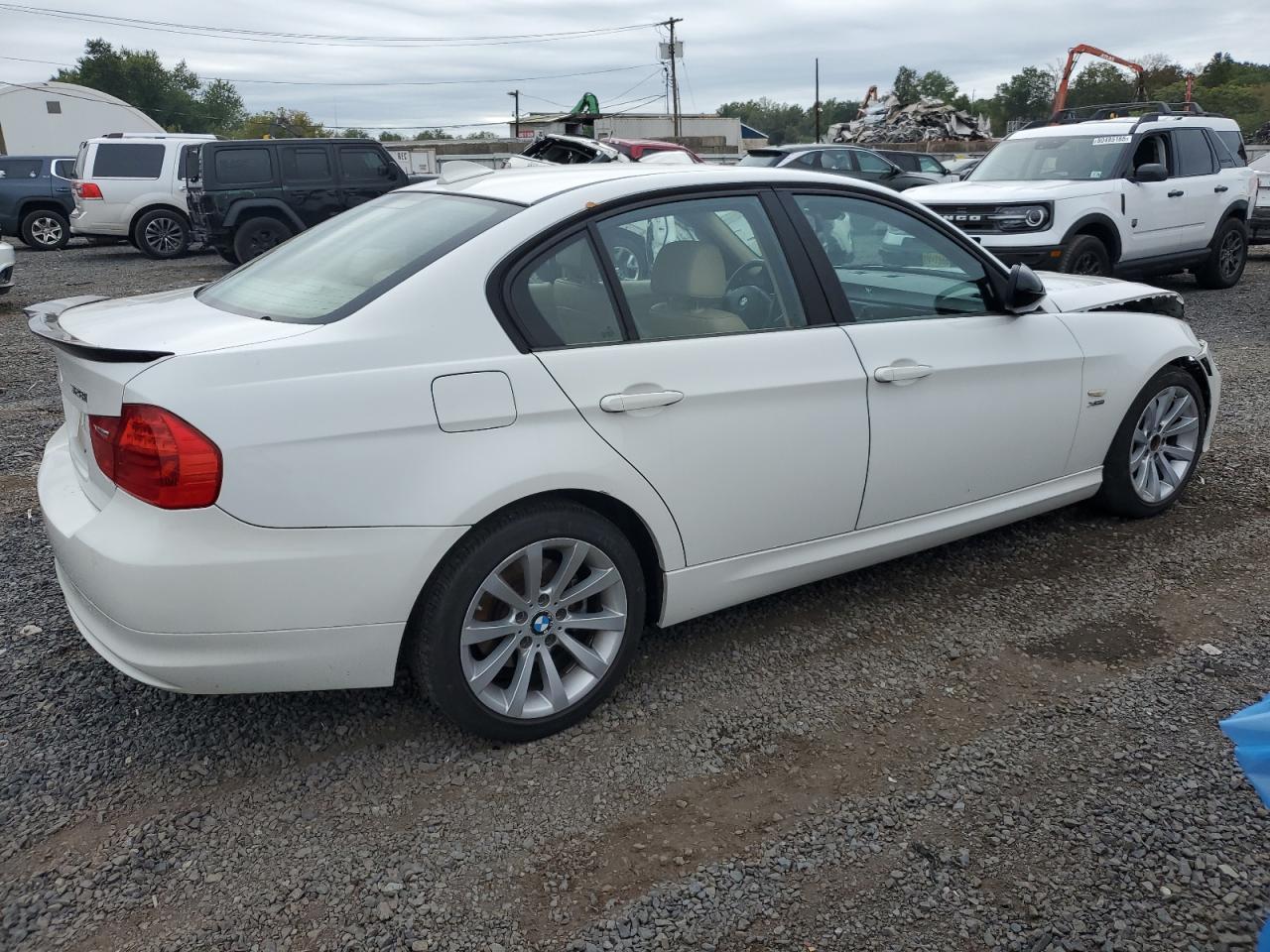 2011 BMW 3 SERIES