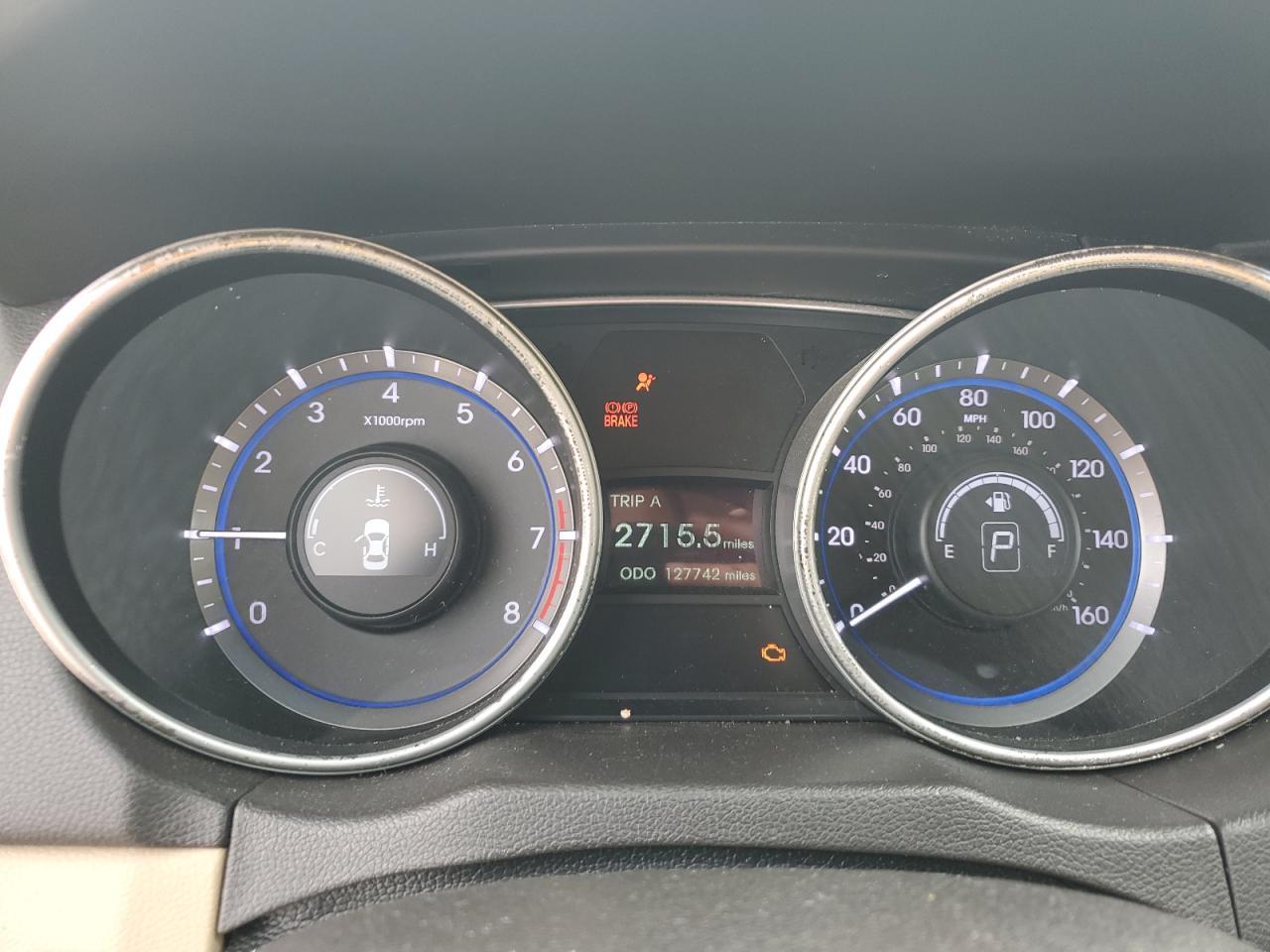 2011 HYUNDAI SONATA