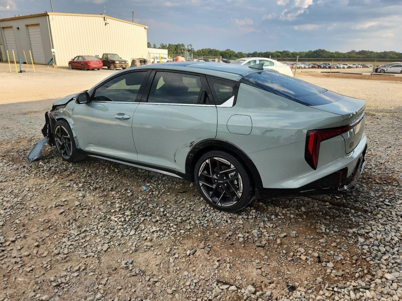 2025 KIA K4