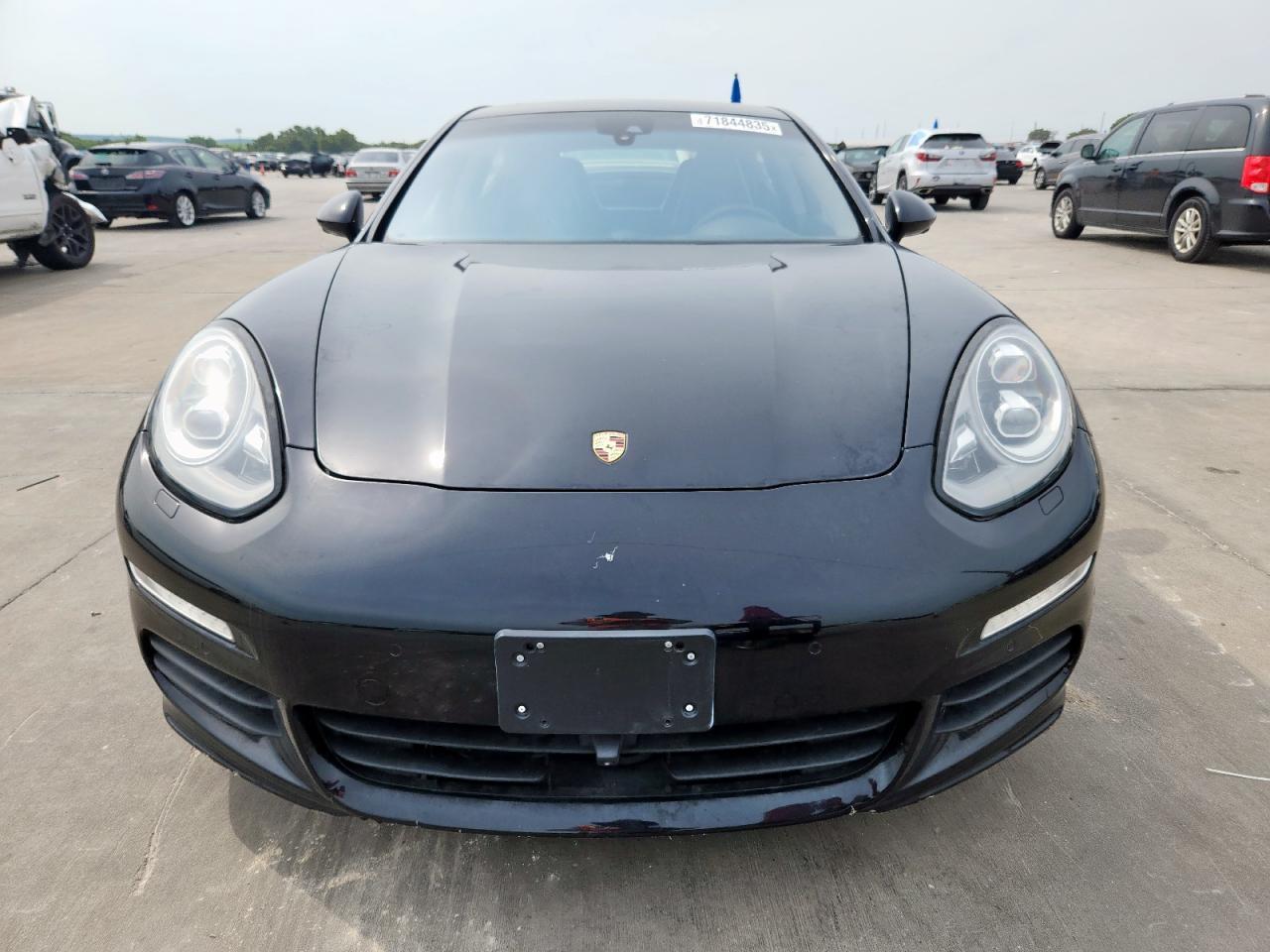 2016 PORSCHE Panamera