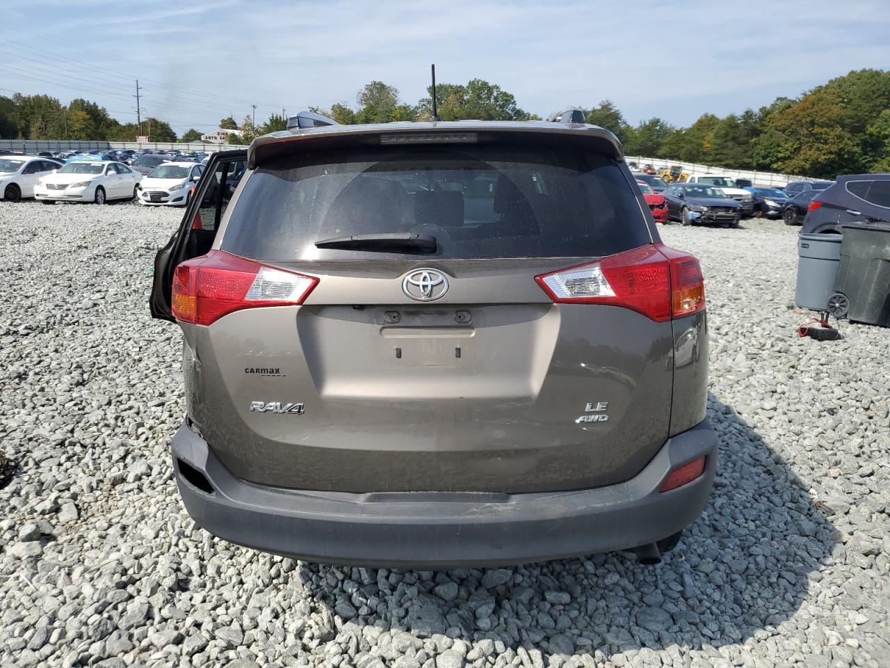 2015 TOYOTA RAV4