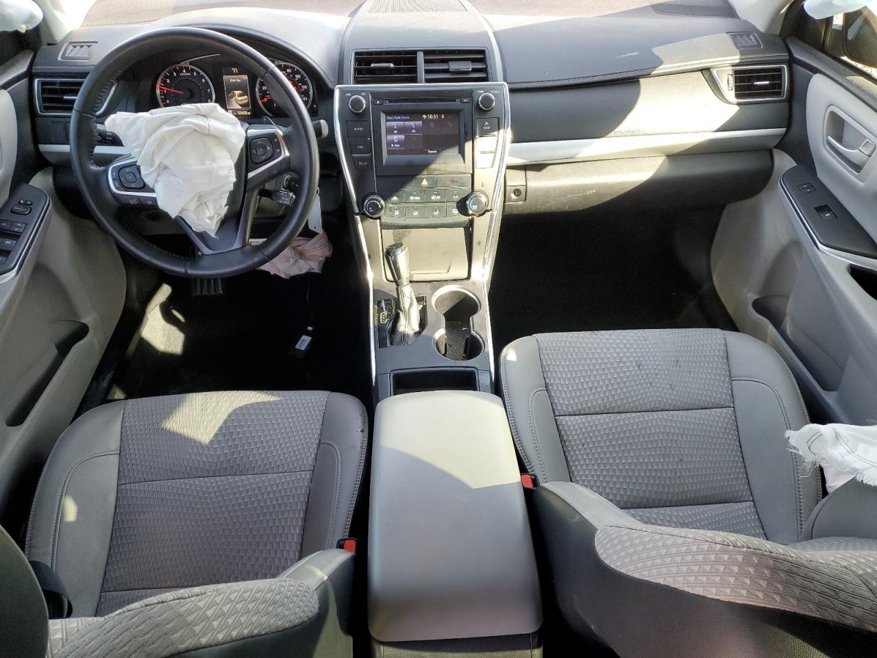 2015 TOYOTA CAMRY