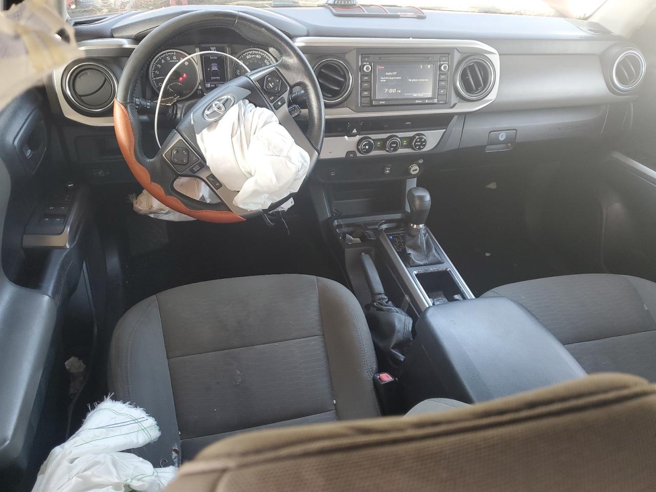 2016 TOYOTA TACOMA