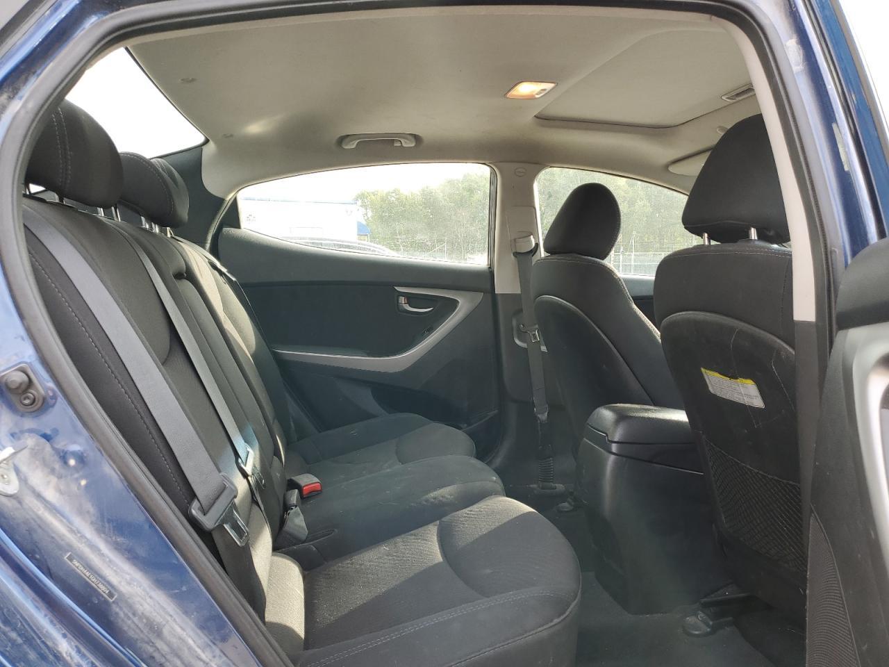 2016 HYUNDAI ELANTRA