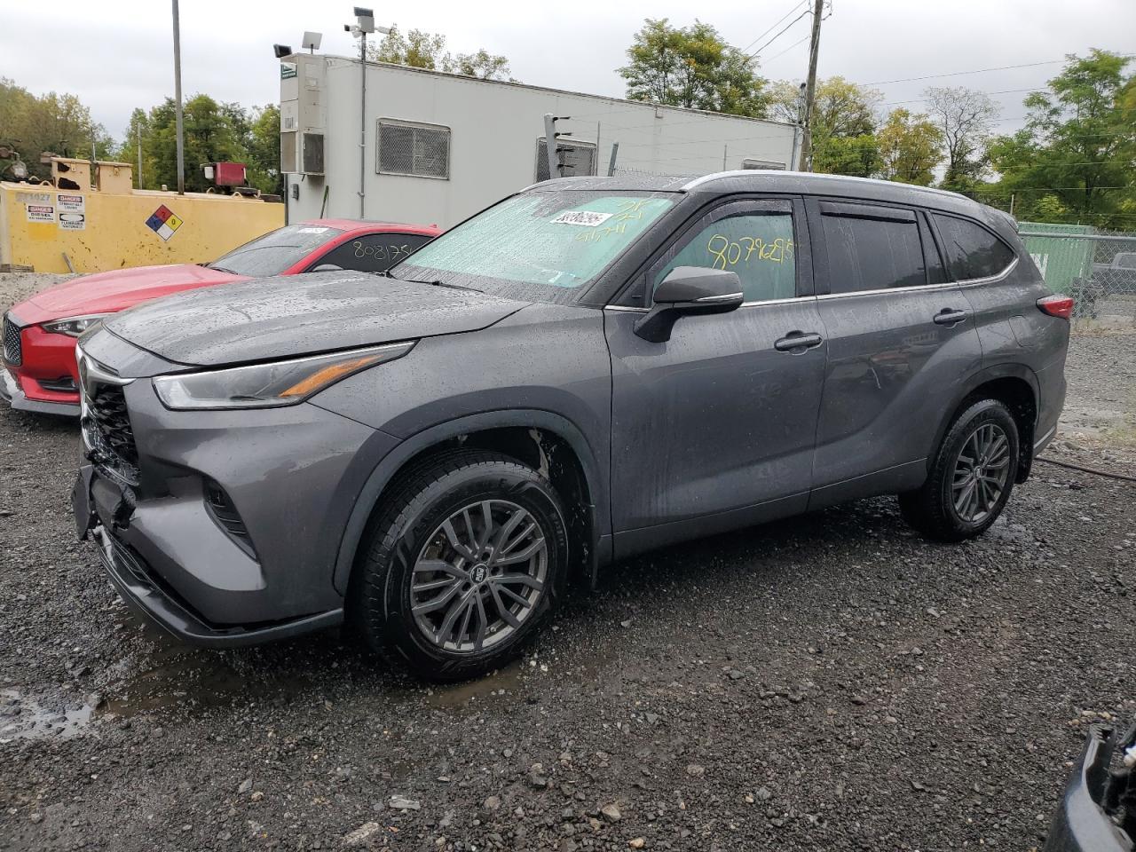 2021 TOYOTA HIGHLANDER