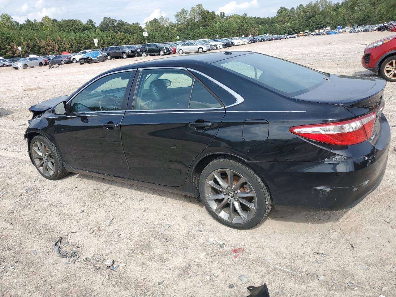 2015 TOYOTA CAMRY