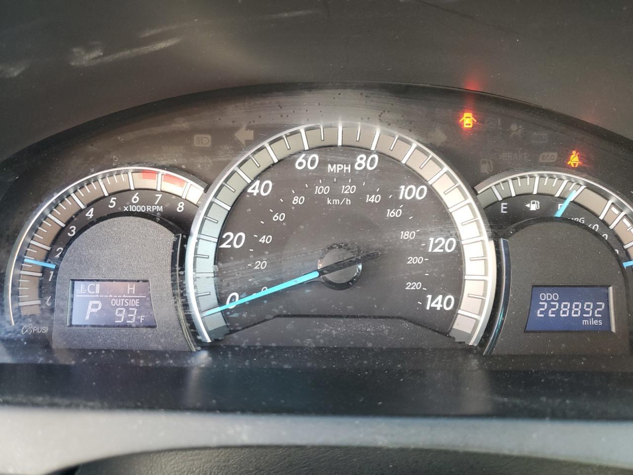 2013 TOYOTA CAMRY
