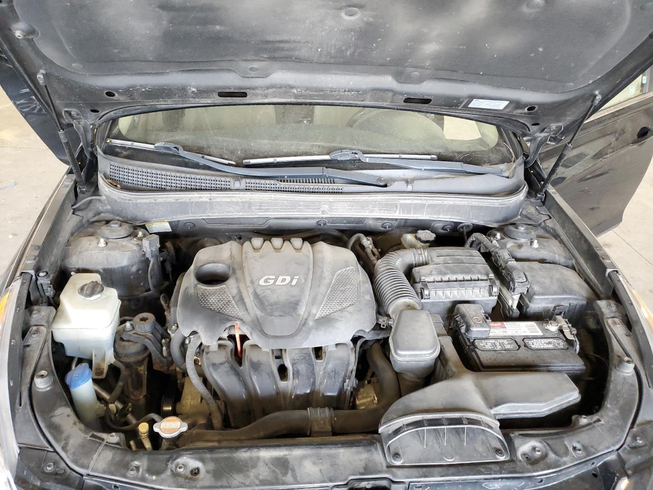 2011 HYUNDAI SONATA