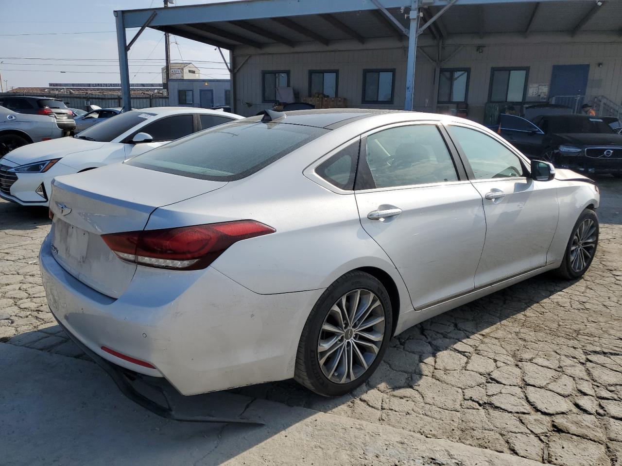 2015 HYUNDAI GENESIS