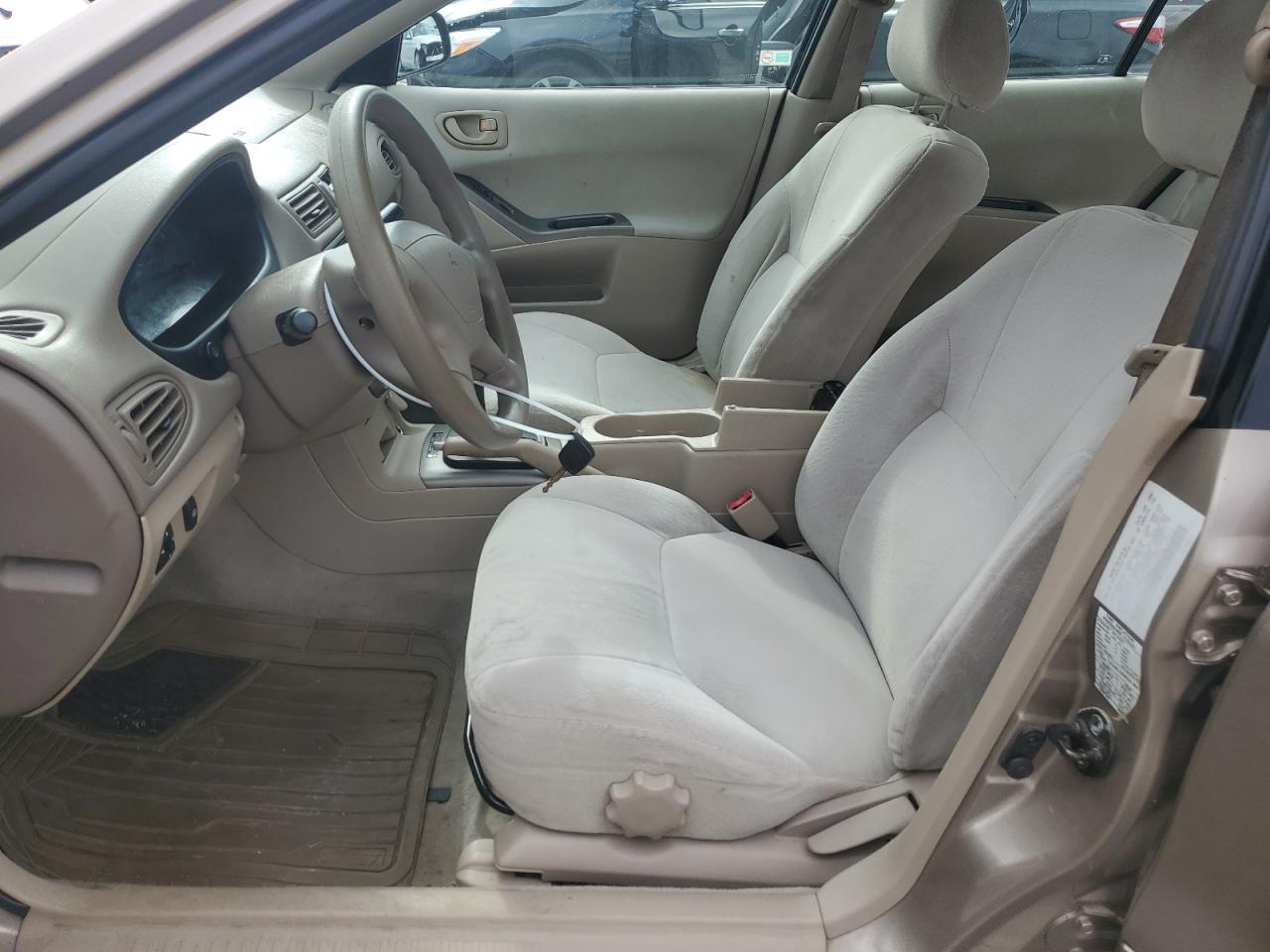 2002 MITSUBISHI Galant