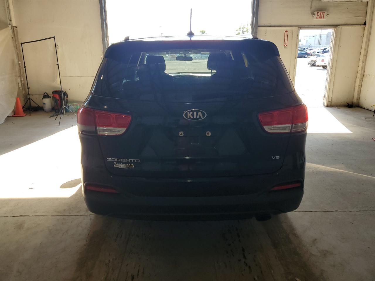 2017 KIA SORENTO