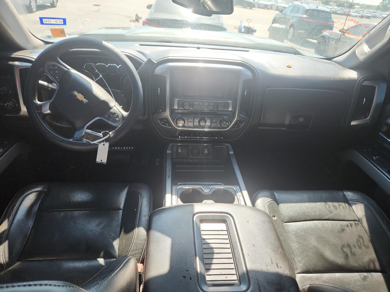 2018 CHEVROLET Silverado