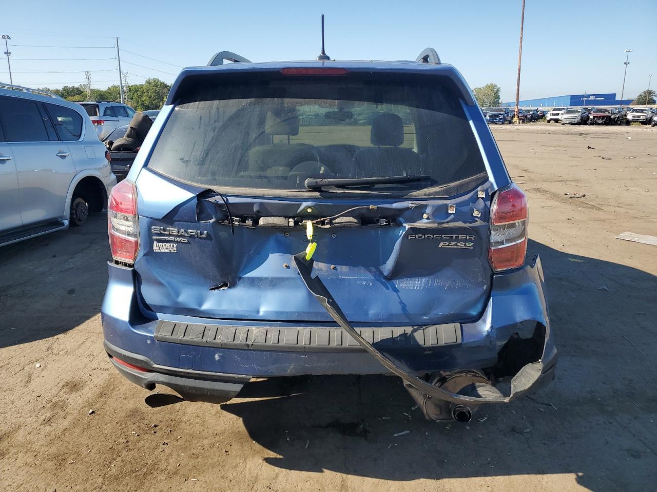 2015 SUBARU FORESTER