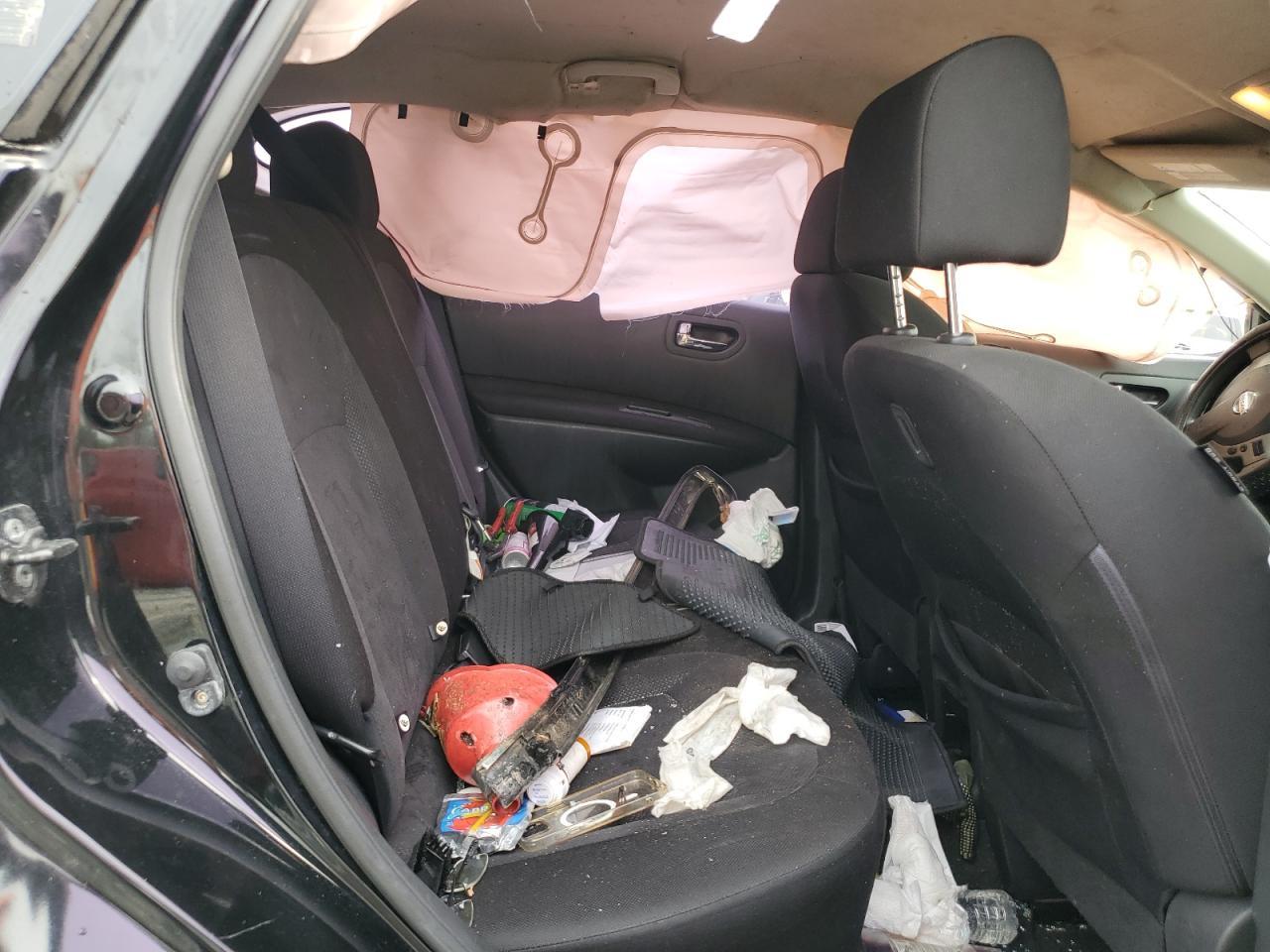 2012 NISSAN ROGUE