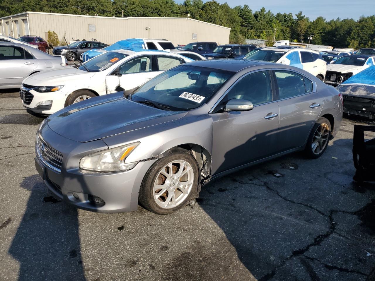 2009 NISSAN Maxima