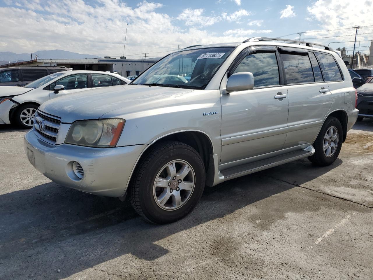2003 TOYOTA HIGHLANDER