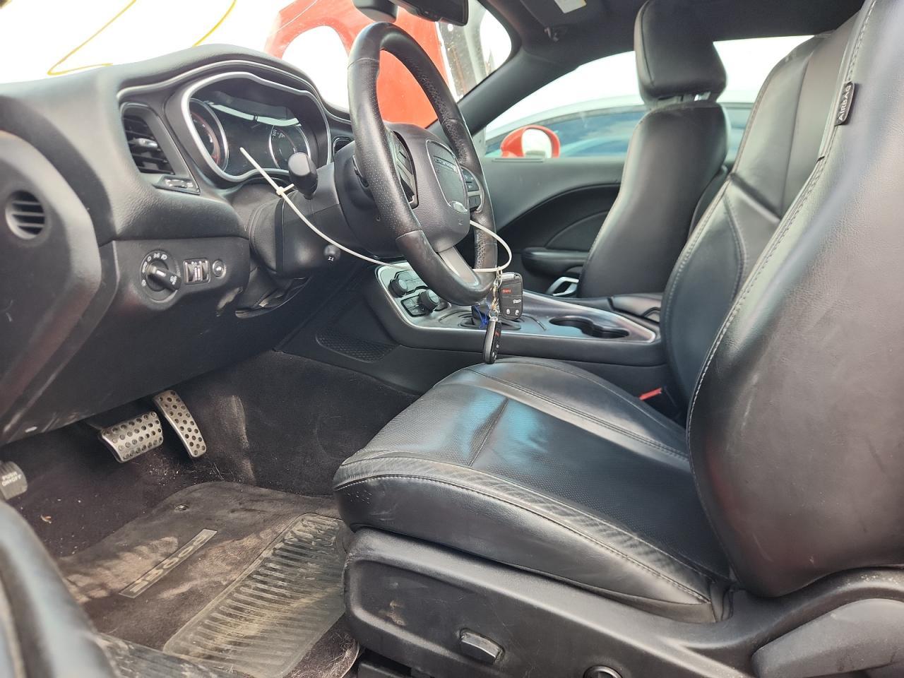 2017 DODGE Challenger