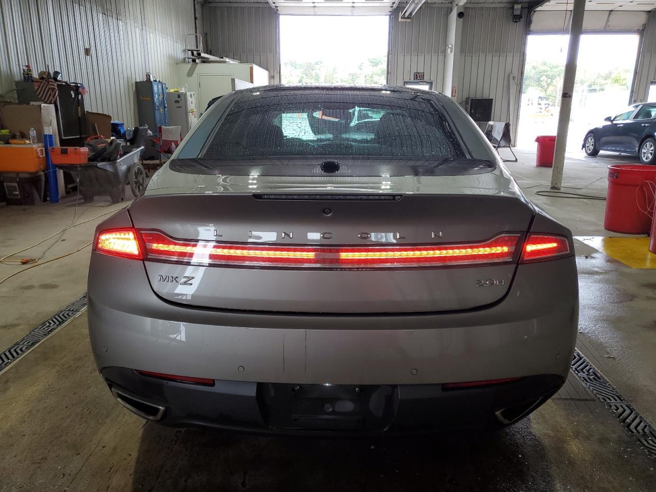2016 LINCOLN MKZ