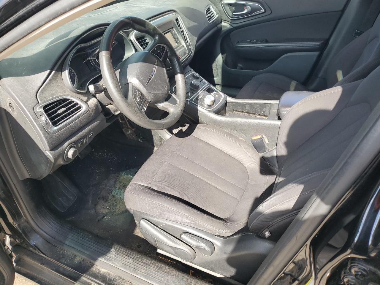 2015 CHRYSLER 200