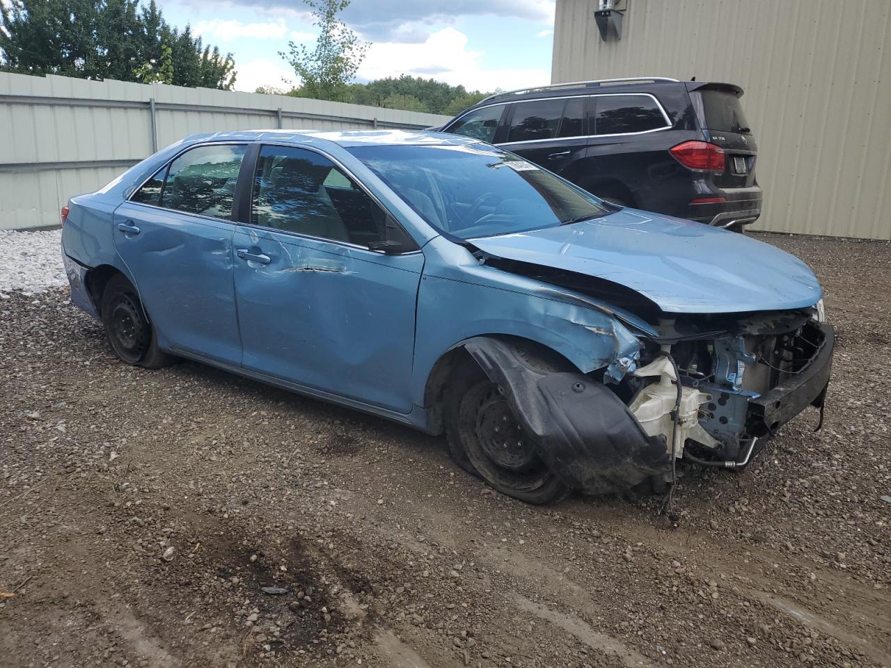 2013 TOYOTA CAMRY
