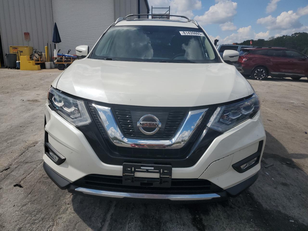2017 NISSAN ROGUE