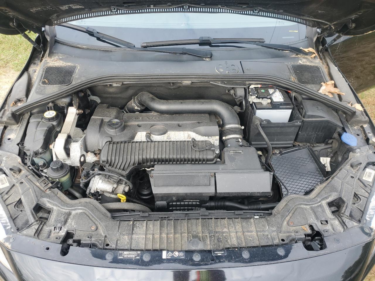 2015 VOLVO V60