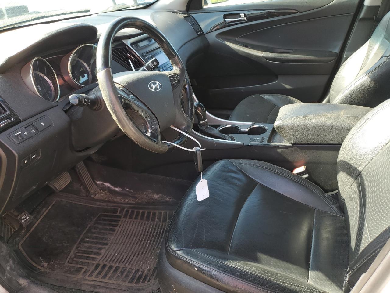 2012 HYUNDAI SONATA