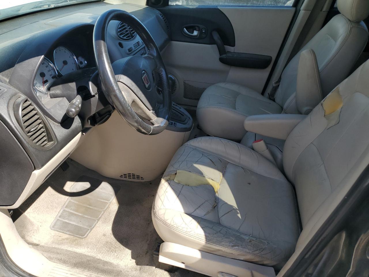 2004 SATURN Vue