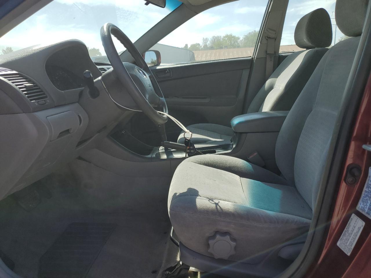 2002 TOYOTA CAMRY