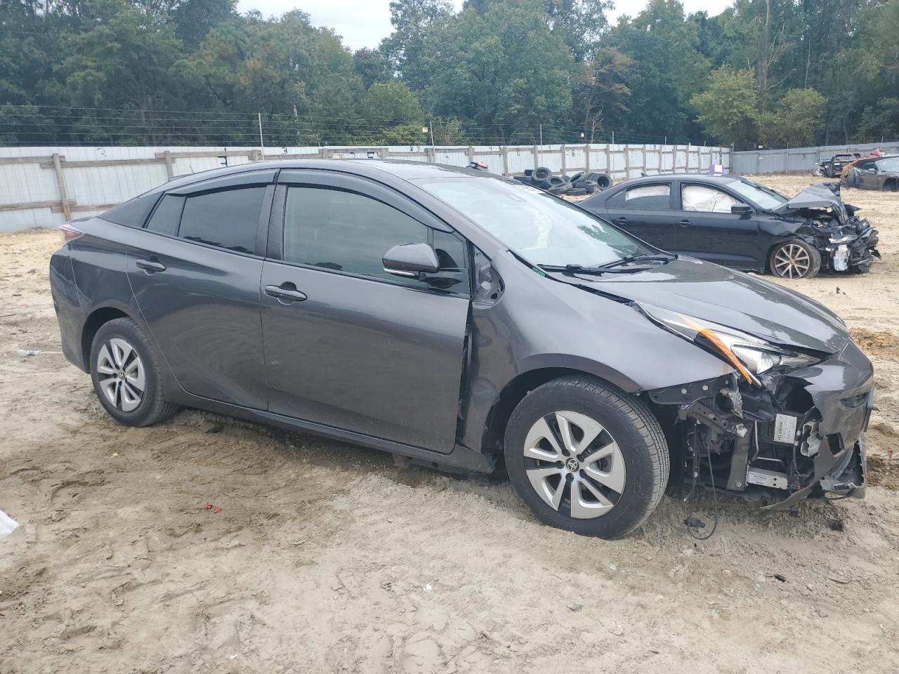 2017 TOYOTA PRIUS