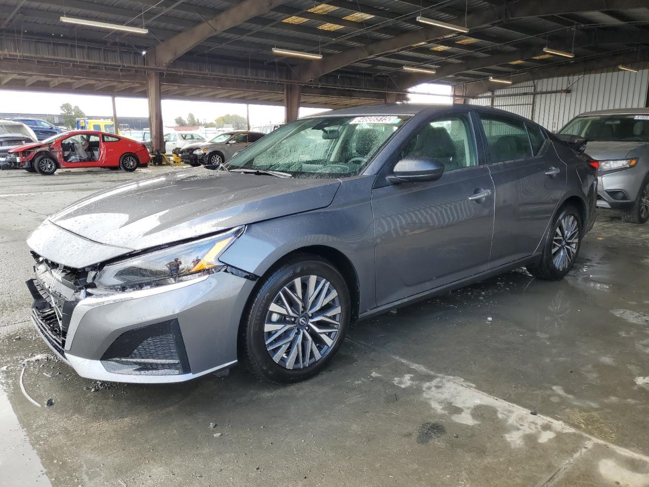 2025 NISSAN ALTIMA