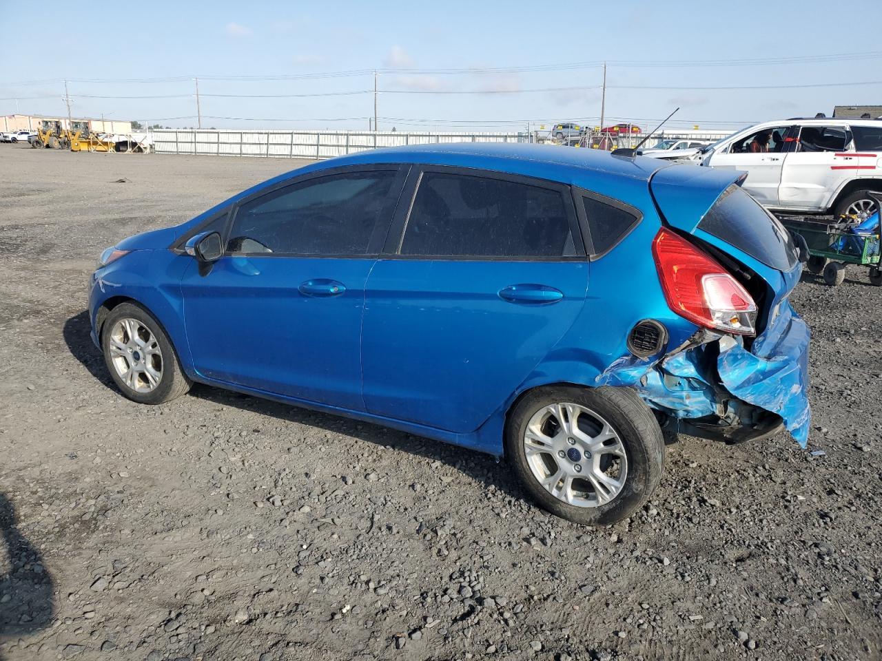 2015 FORD Fiesta