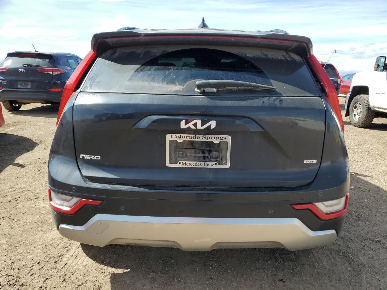 2023 KIA Niro