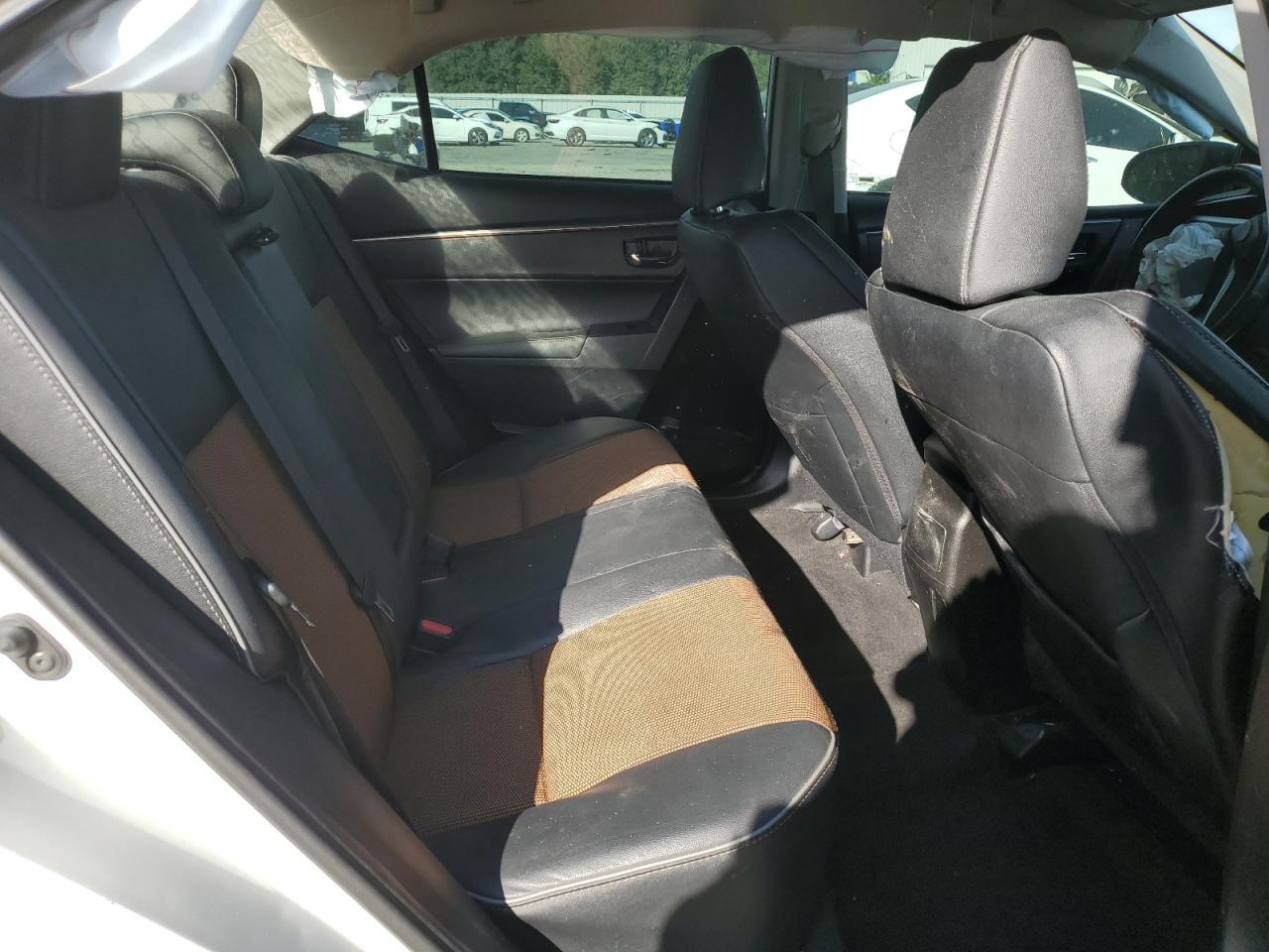 2016 TOYOTA COROLLA