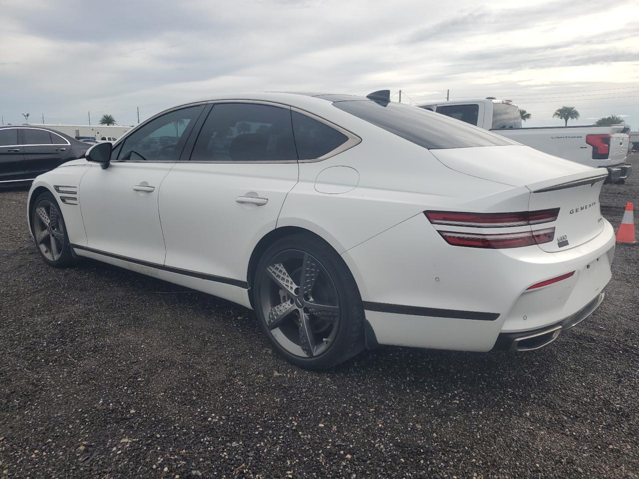 2022 GENESIS G80