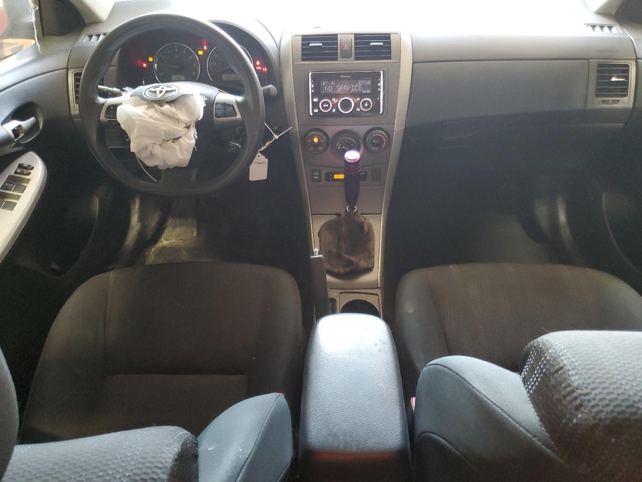 2011 TOYOTA COROLLA