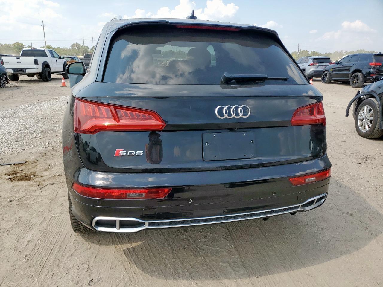 2018 AUDI SQ5