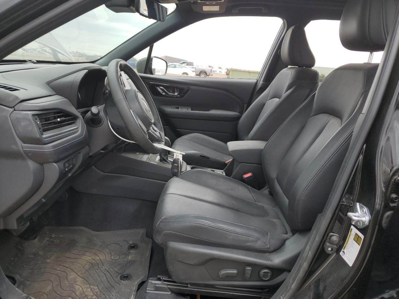 2025 SUBARU FORESTER