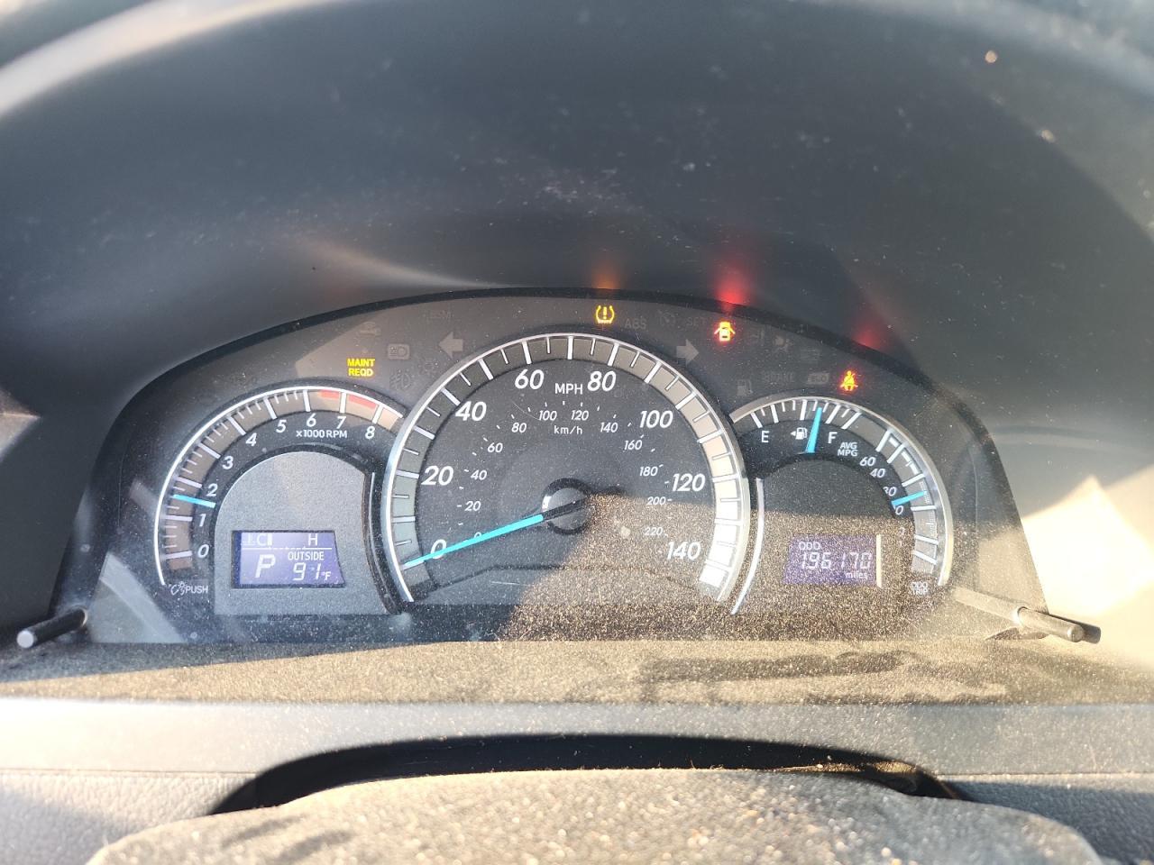 2014 TOYOTA CAMRY
