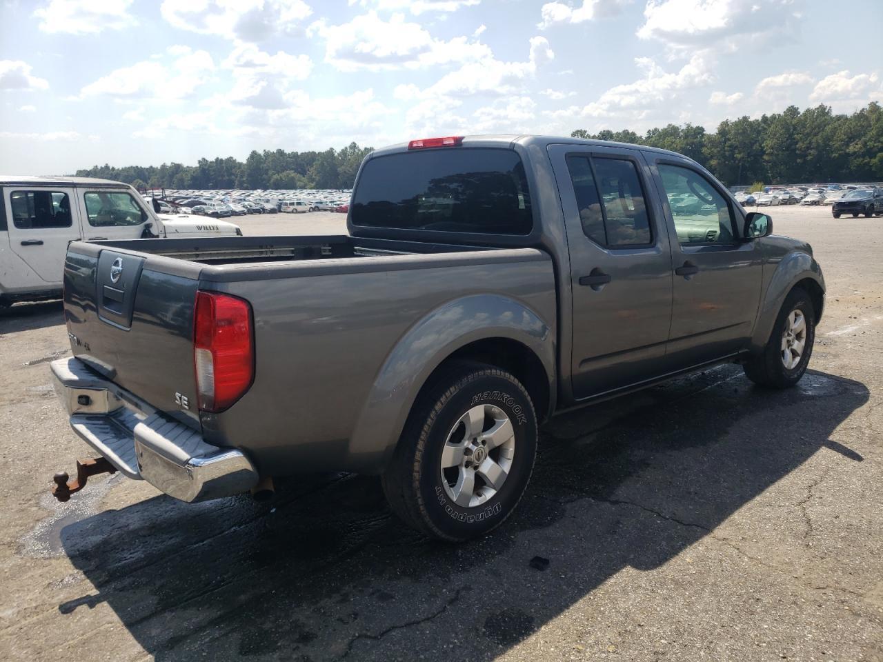 2009 NISSAN Frontier