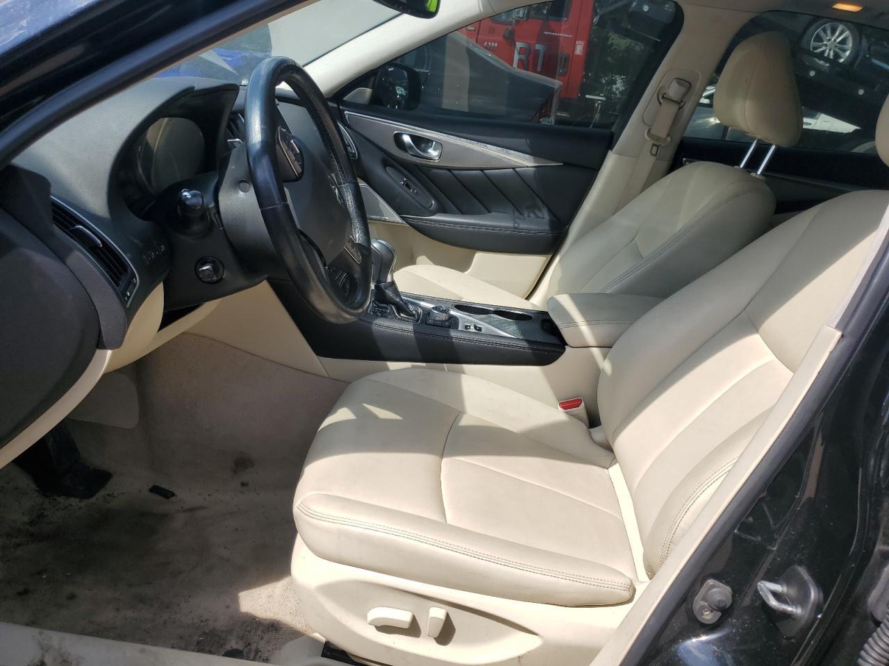 2017 INFINITI Q50