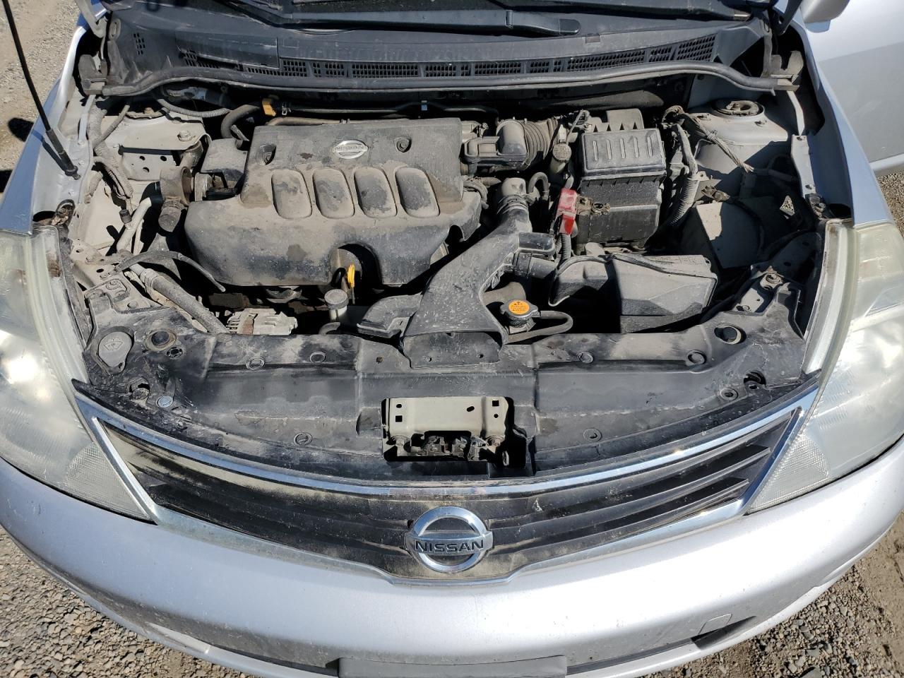 2011 NISSAN VERSA