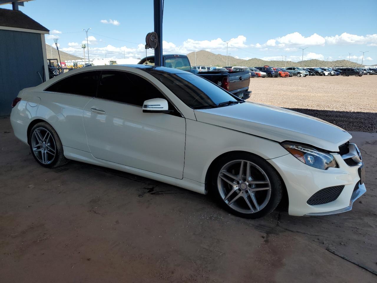 2017 MERCEDES-BENZ E-Class