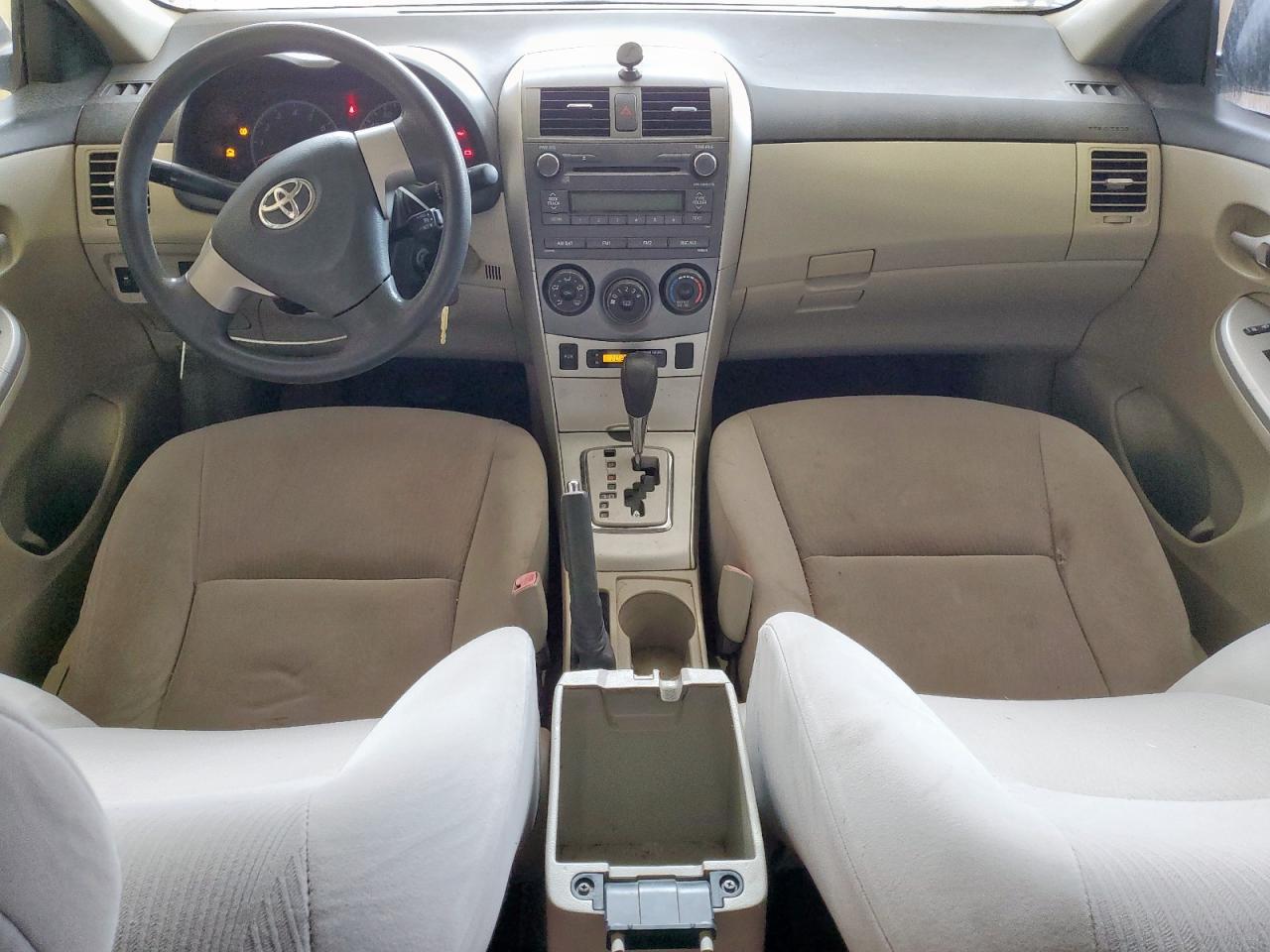 2011 TOYOTA COROLLA