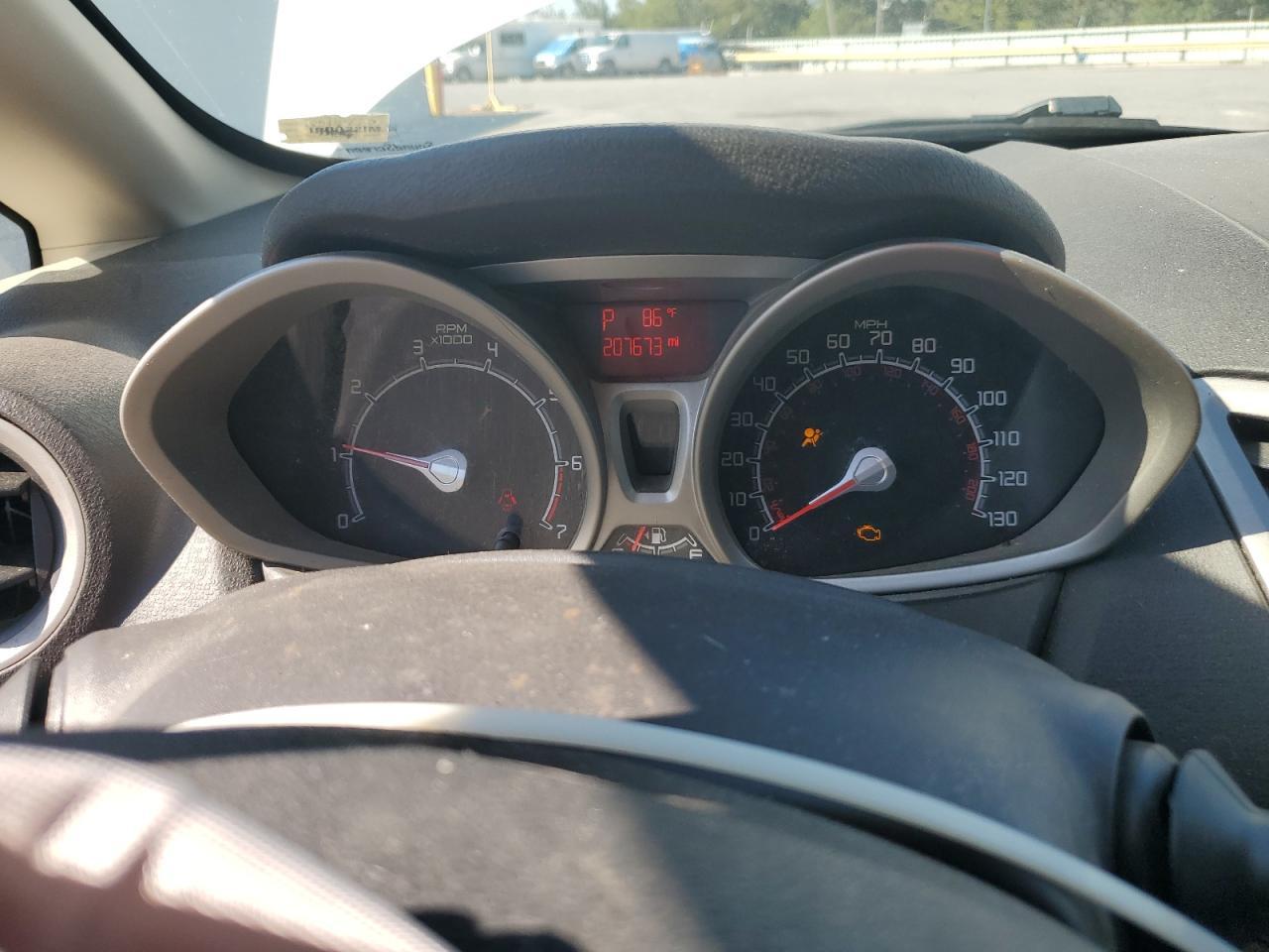 2012 FORD Fiesta