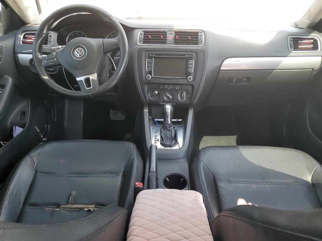 2013 VOLKSWAGEN JETTA